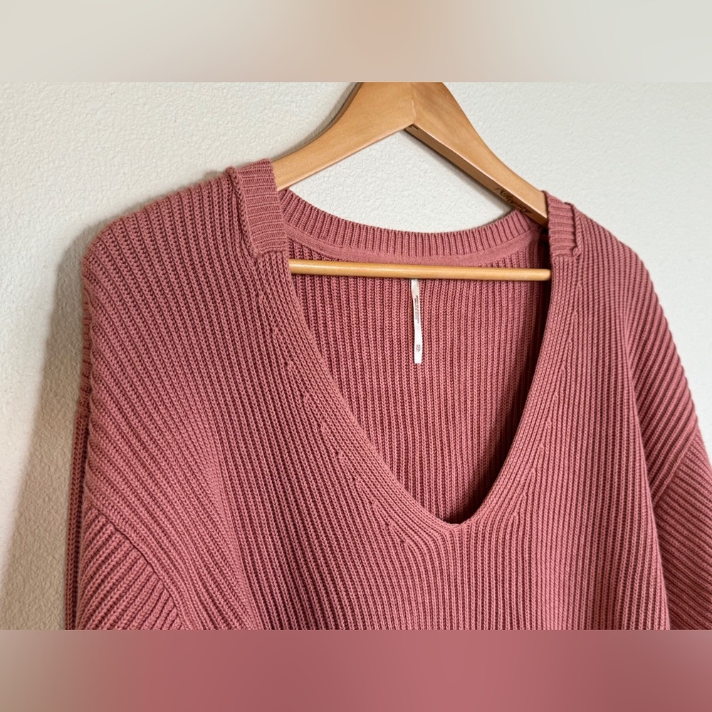 Free People Allure Ribbed V-Neck Crop Sweater XS NWOT 100% Cotton - Picture 3 of 13